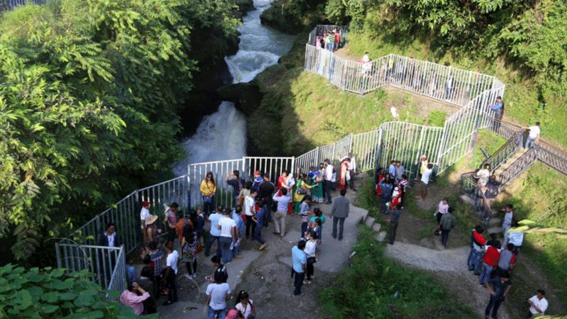 History of Davis Falls